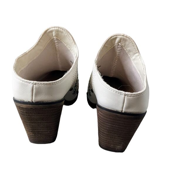 Comfort EST. 1946 Cream Pointed Toe Embroidered Western Mules Size 9M - Picture 6 of 9